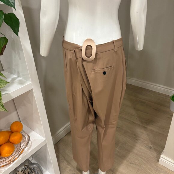 Theory Beige Suit Set (Blazer & Pants) - Picture 4 of 9
